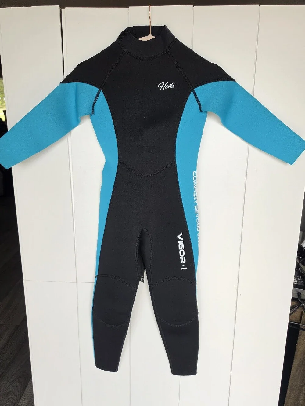 Hevto Wetsuit Kids Size 10 Black Blue New 3/2mm Neoprene Full Body Youth Suit